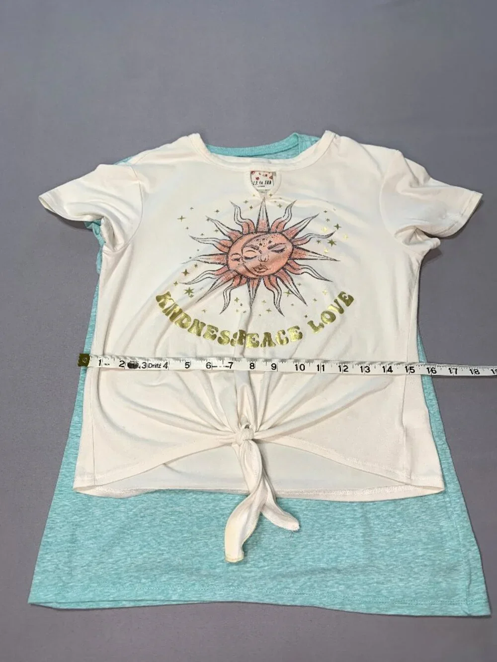 4 Piece Girls Set. Full Length legging. Short Sleeves Graphic T-shirt Size 14/16